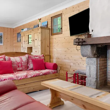 Holiday home Maison L'arrieulat